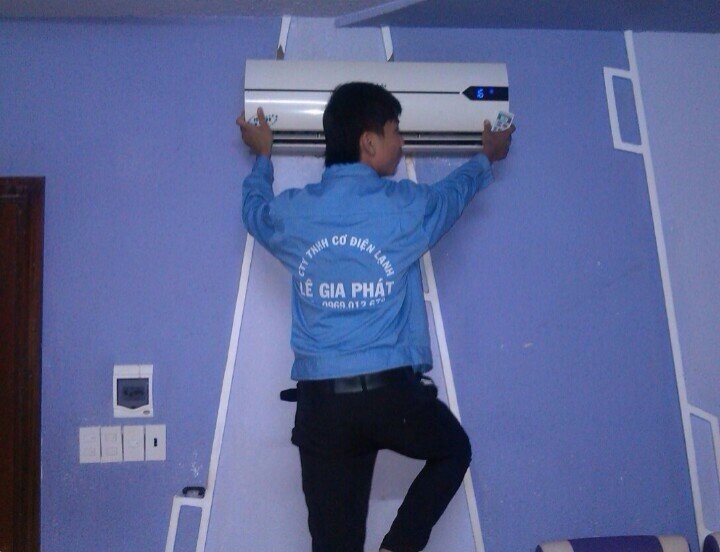 Dịch vụ sửa máy lạnh quận Bình Tân
